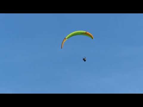 Virage 360 bien conduit - SIV parapente Annecy