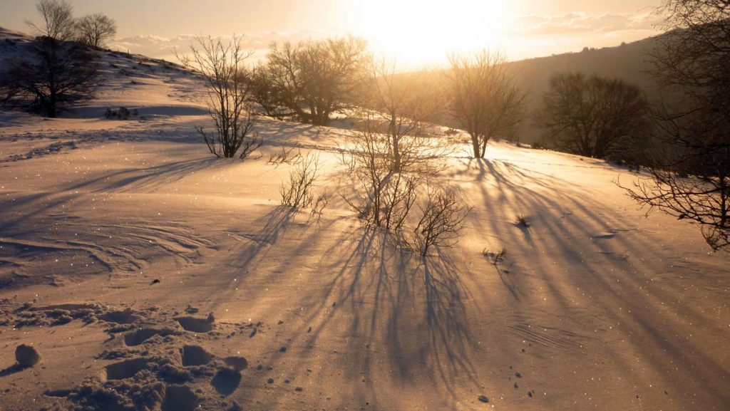 levé de soleil après un bivouac en hiver