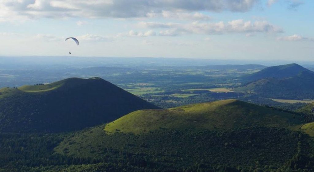 Parapente chaine des puys Auvergne