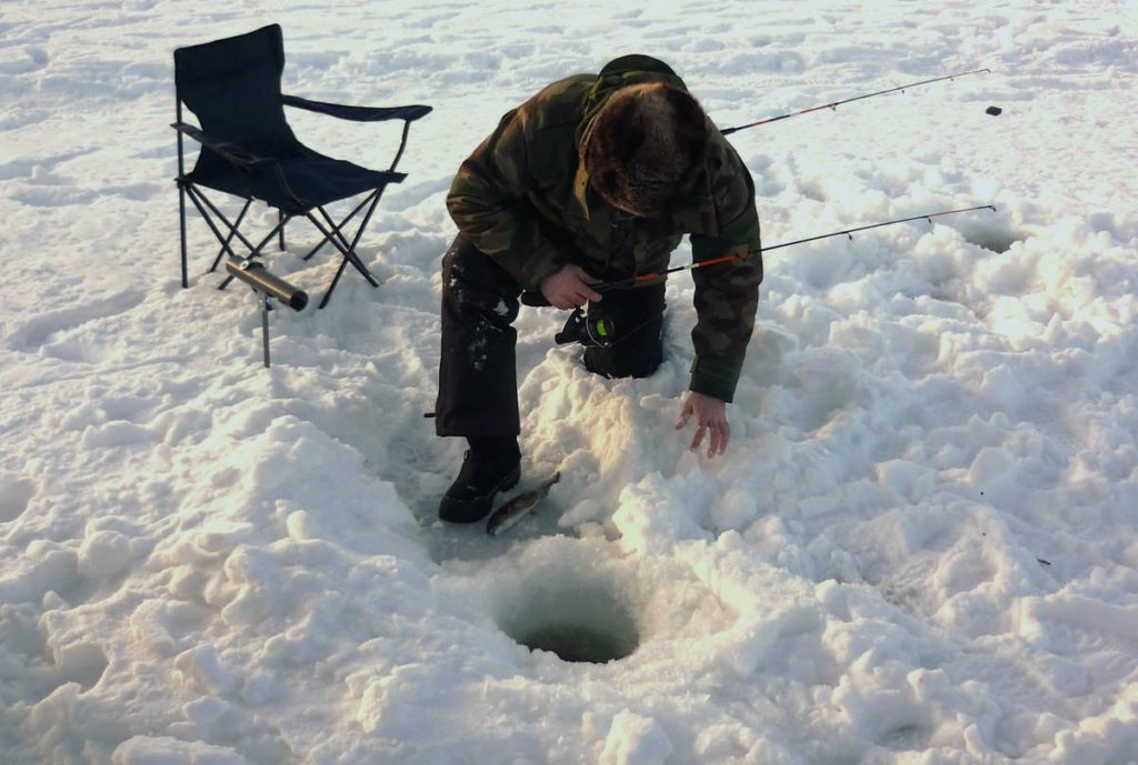 Pêche sous glace au Guéry