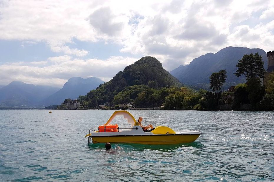 pédalo lac d'Annecy