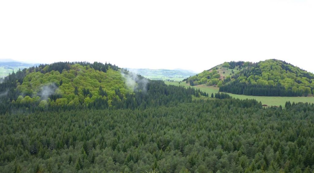 Panorama au sommet du Puy de la Vache