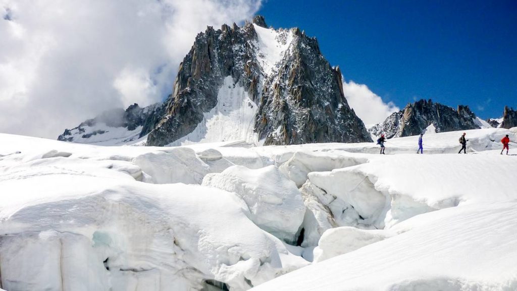 crevasse tour ronde