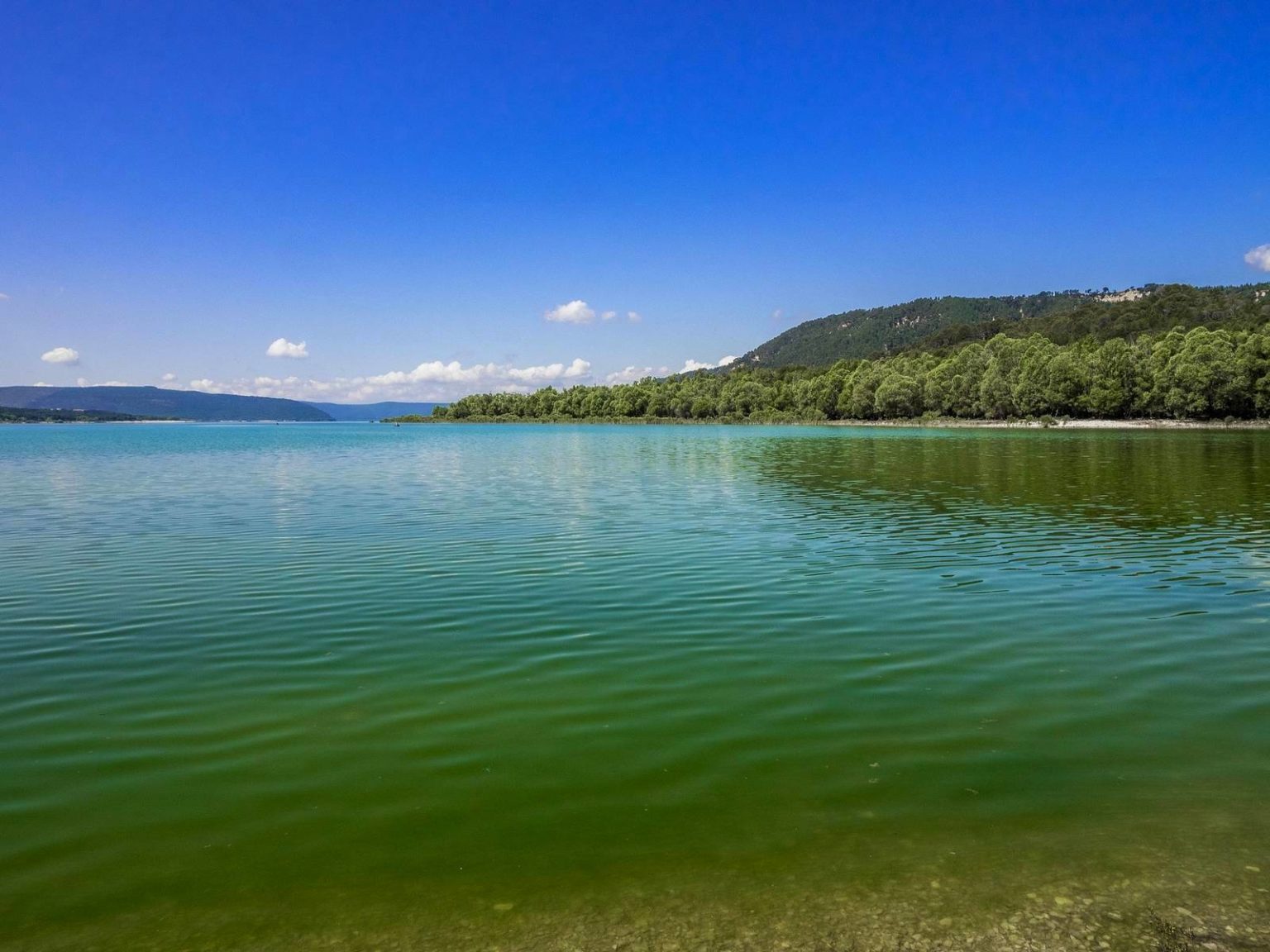 Latitude 43.7715417 longitude 6.18982619999997 lac de Sainte Croix
