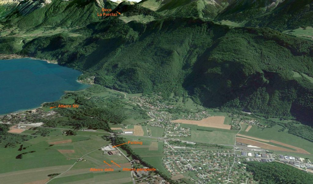 Atterrissage parapente Annecy Doussard