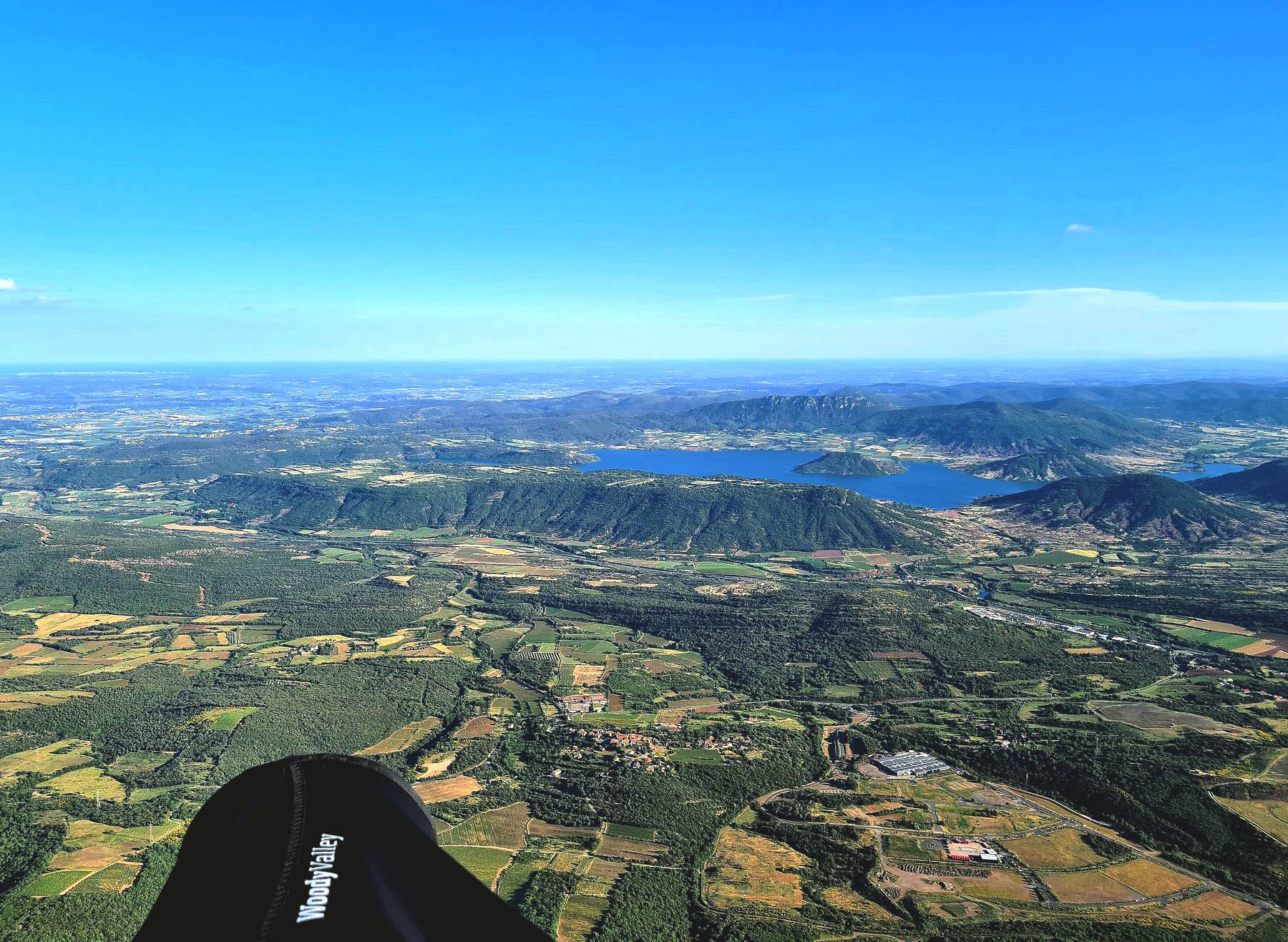 lac du salagou en parapente