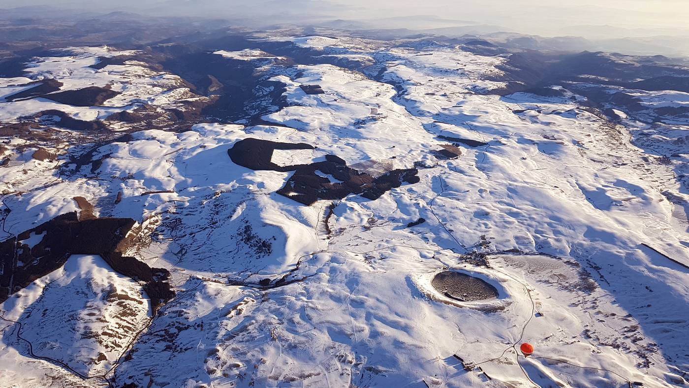 lac Godivelle en montgolfière