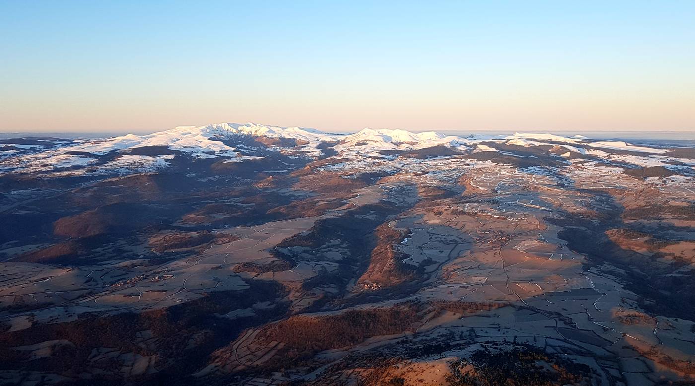 massif Sancy montgolfière auvergne