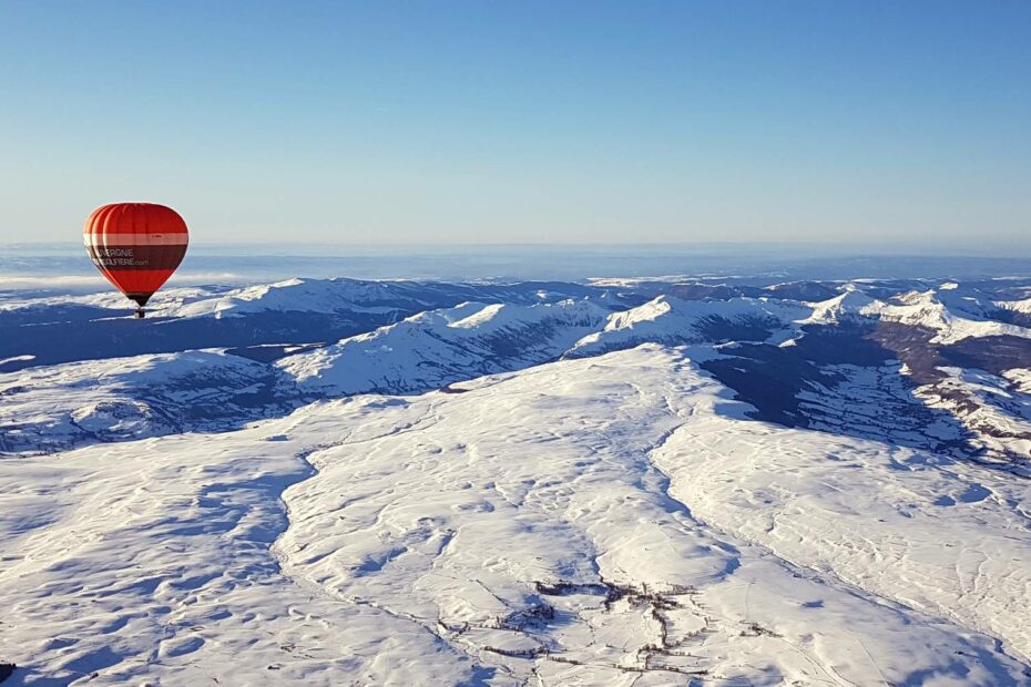 montgolfiere en auvergne