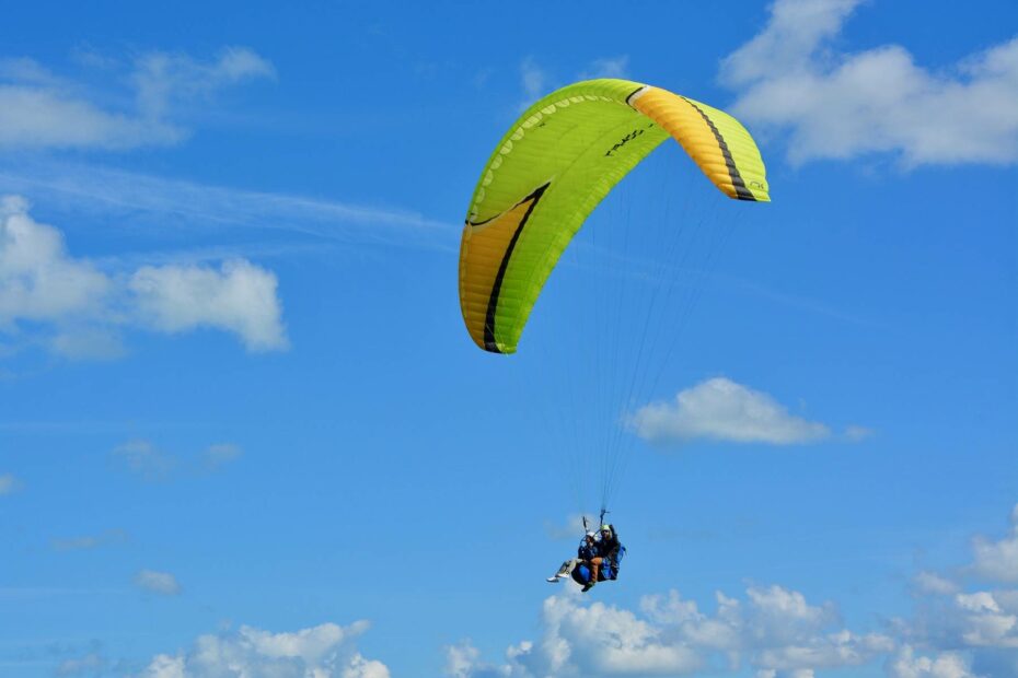 quel âge pour faire du parapente