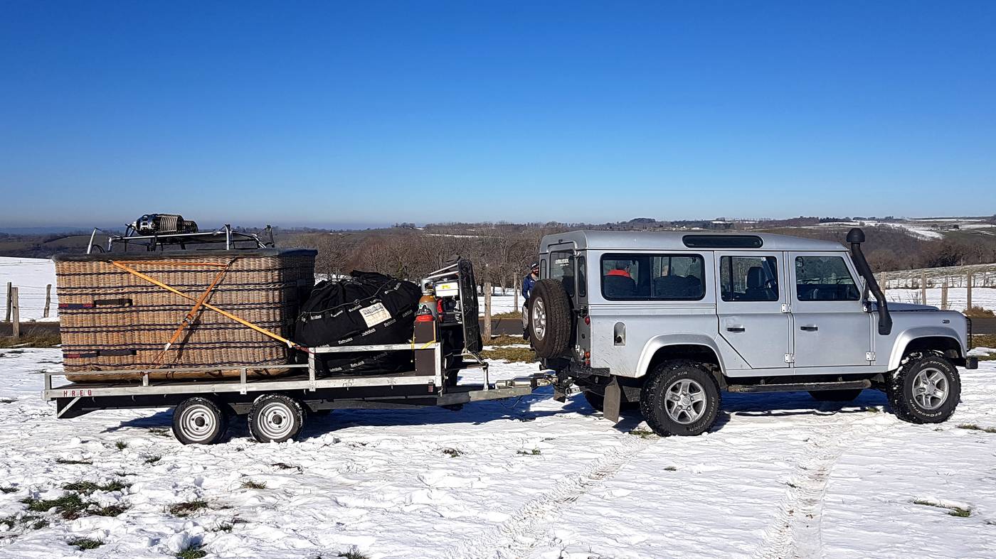 équipe récupération 4x4 Auvergne Montgolfière