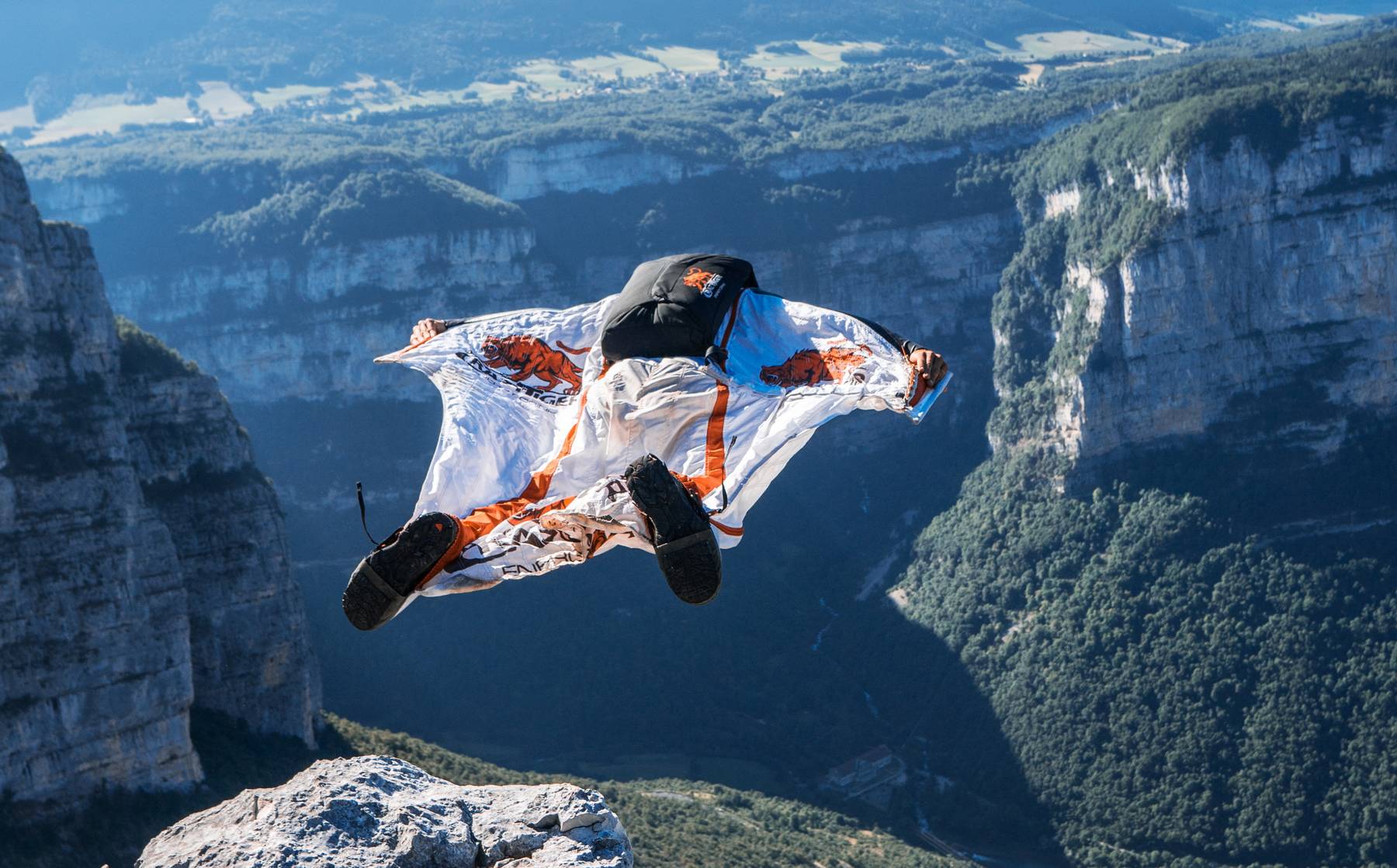 wingsuit sport extrême