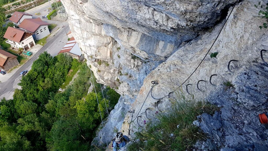 début via ferrata échelle