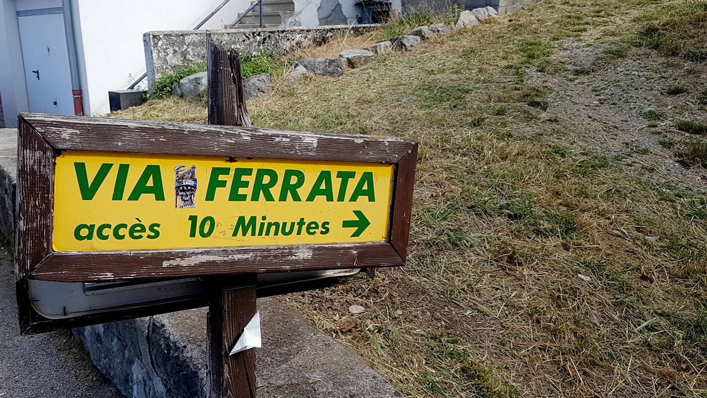 panneau via ferrata de Thônes