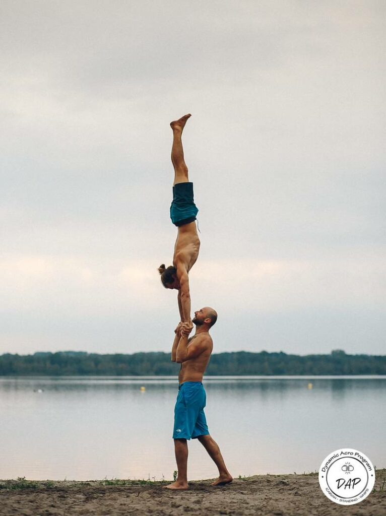 acro olivier Neuchâtel main à main