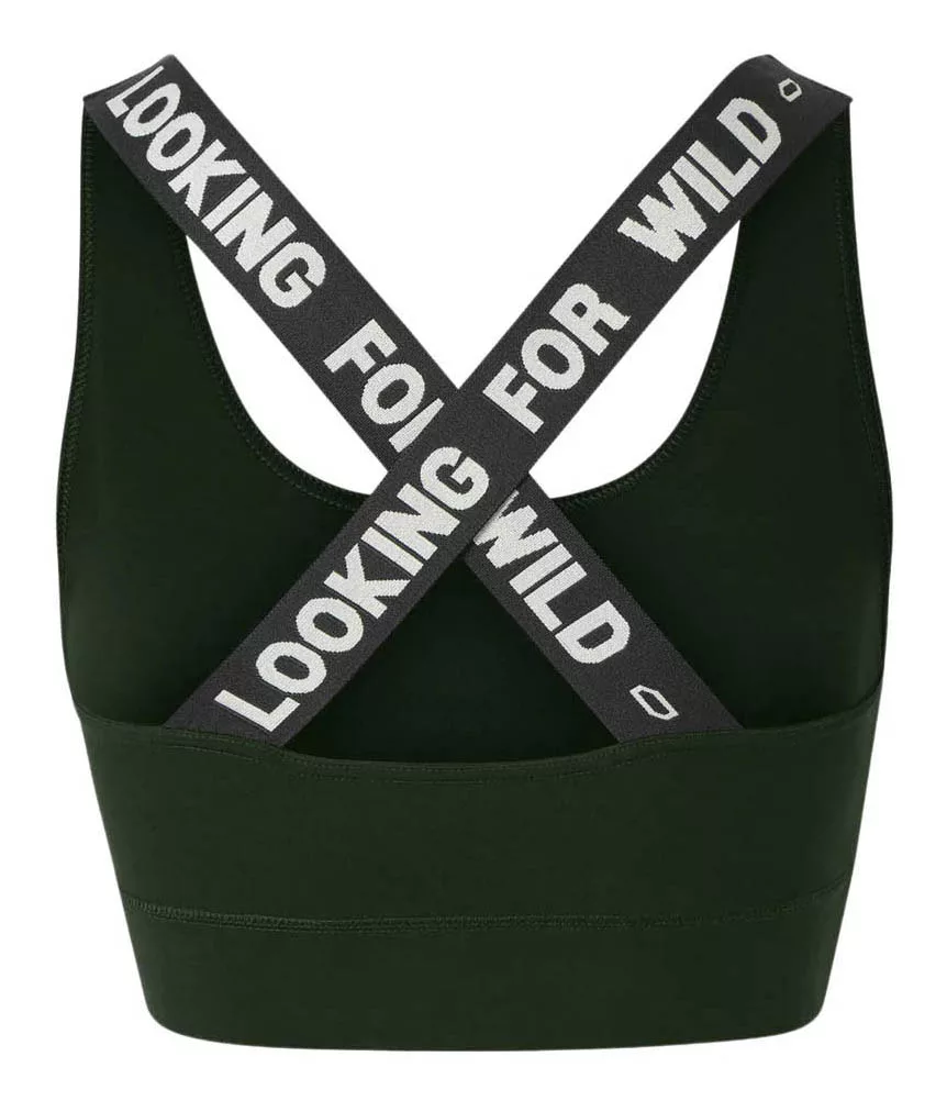 Brassière looking for wild annita dos