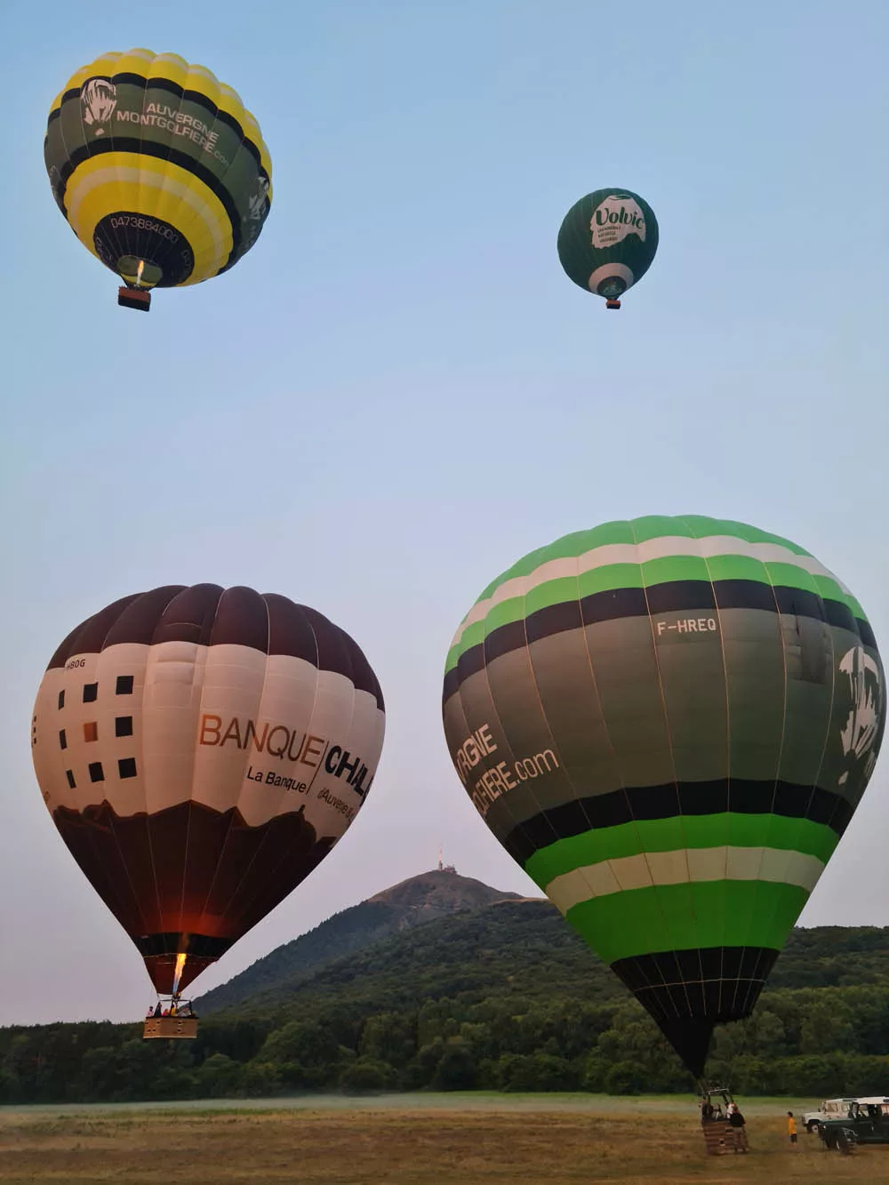 décollage montgolfière puy de dôme