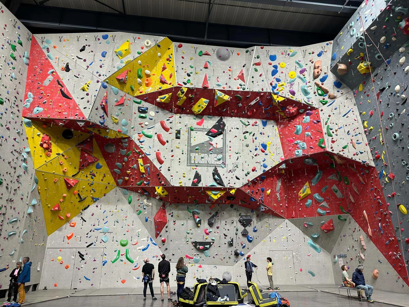 escalade en salle Tignes