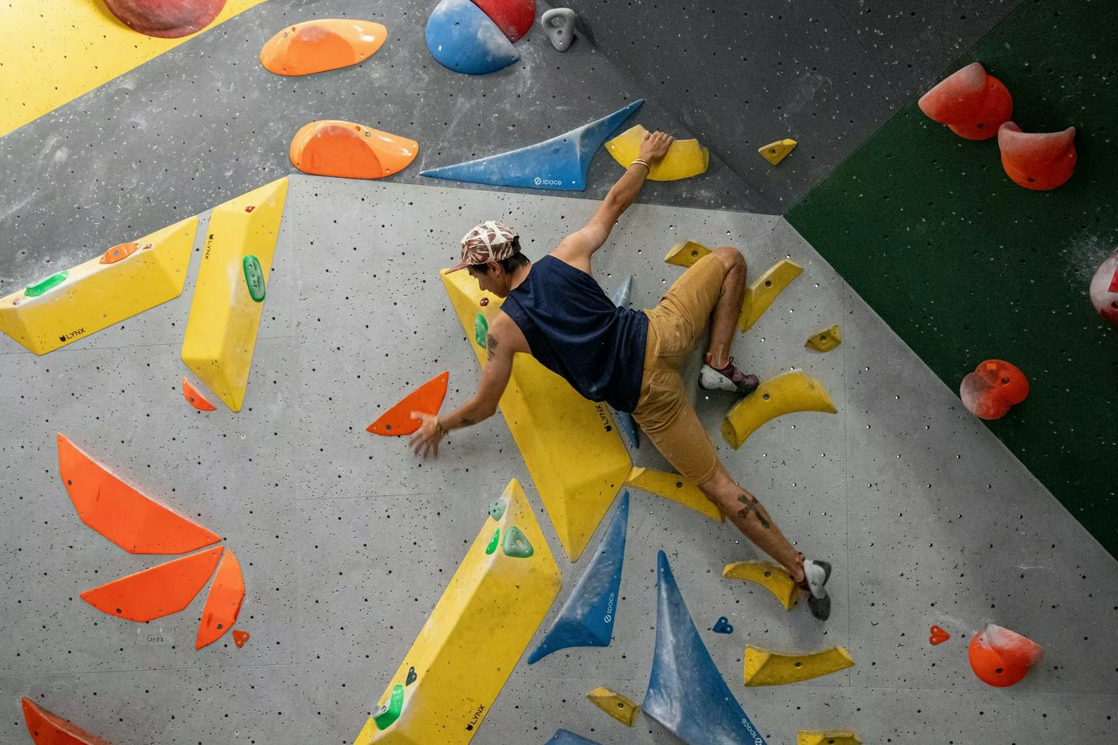 Le bloc à Paris : le sport parfait pour se dépenser après le boulot et le week-end